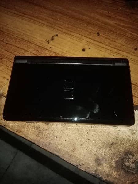 Nintendo ds lite shiny black colour 8