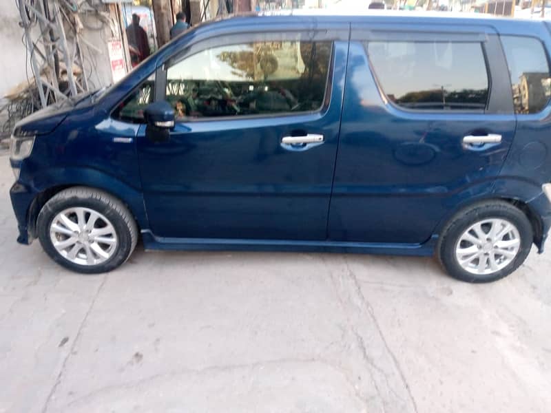 Suzuki Wagon R 2019 3