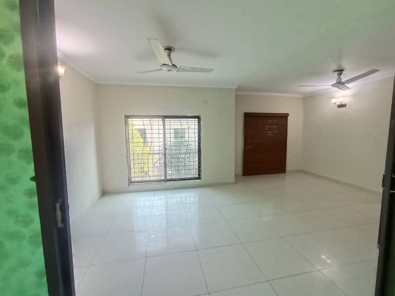 10 Marla Second Floor For Rent In Rehman Gardens Near Dha Phase 1 11