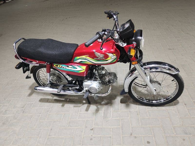 Honda CD70 model 2023 6