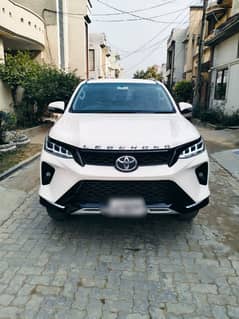 Toyota Fortuner Legender 2018