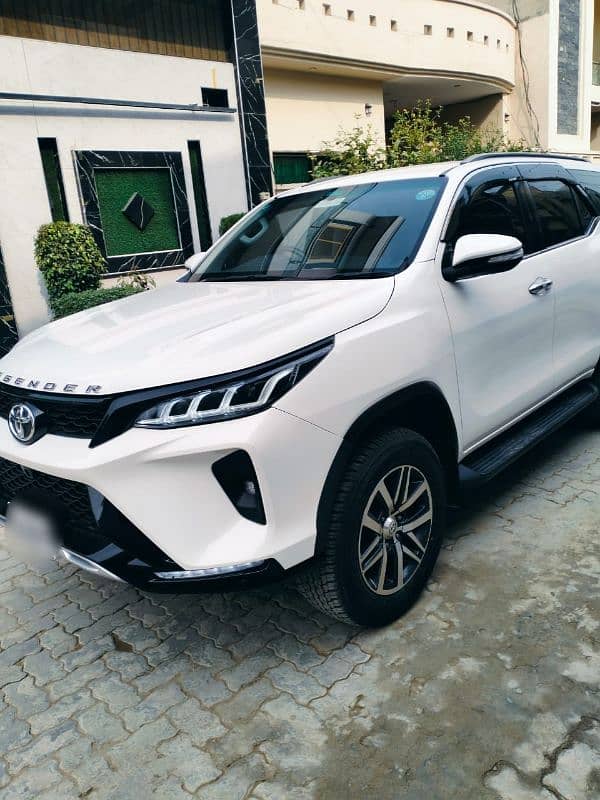 Toyota Fortuner Legender 2018 2