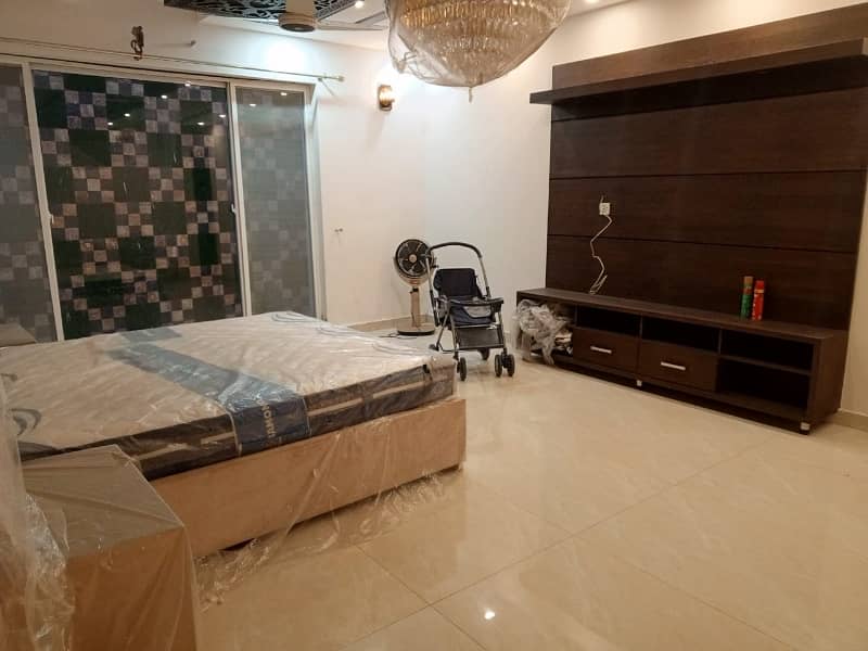 DHA Phase 3 ,10 Marla brand new Full House with basement fully furnished proper double unit For Rent 5