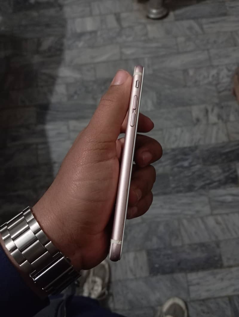 iphone 6s 64gb pta aproved 2