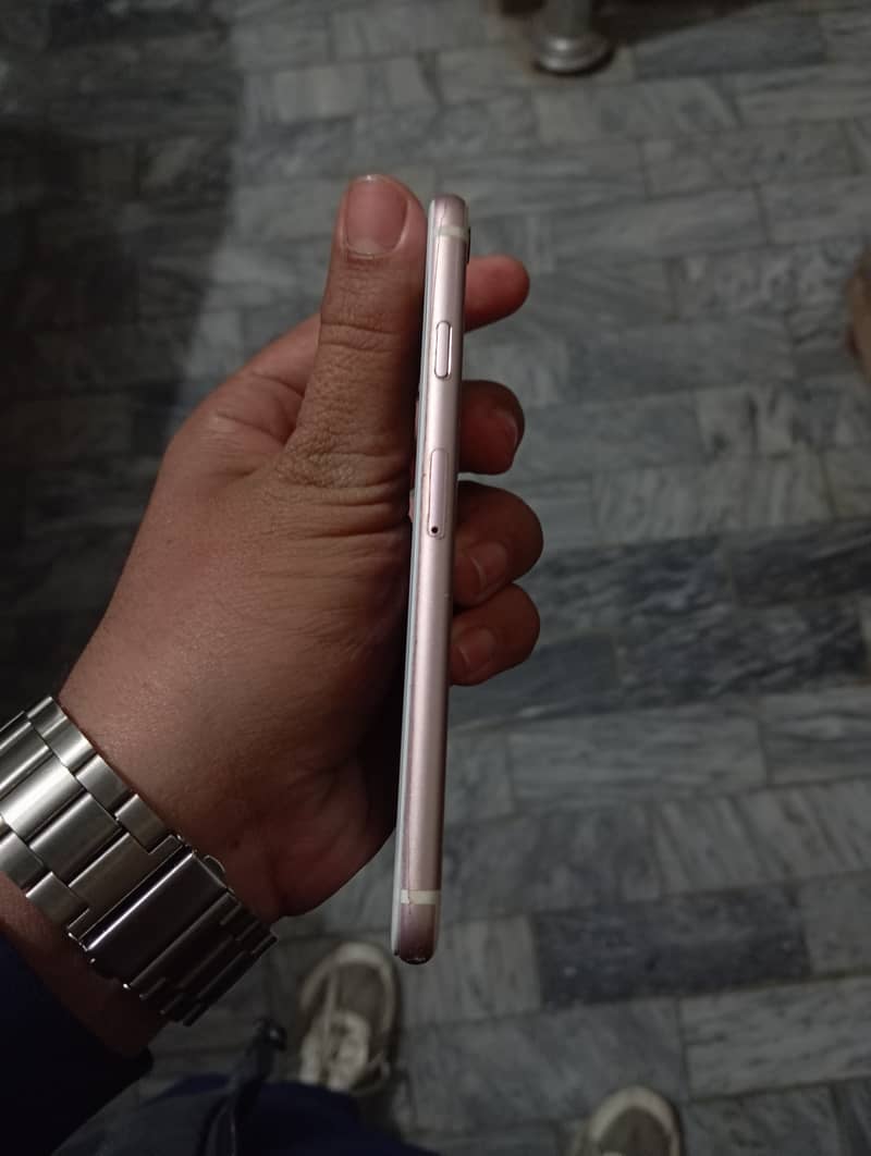 iphone 6s 64gb pta aproved 8