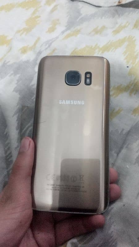 Samsung Galaxy S7 4