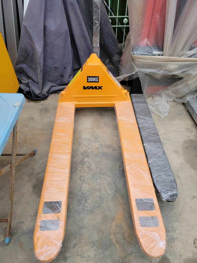 VMAX 3 Ton Brand New Hand Pallet Trucks forklifts fork lifters 4 Sale 7