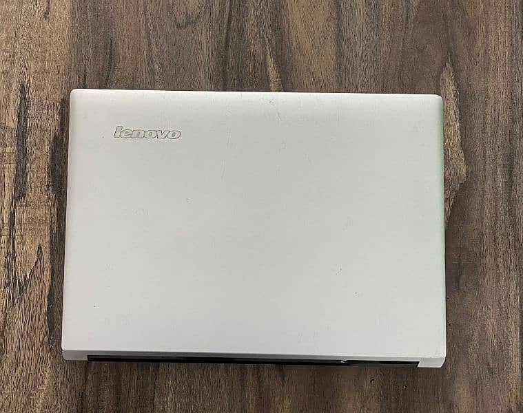 Lenovo Ideapad 305-141BD i7 1