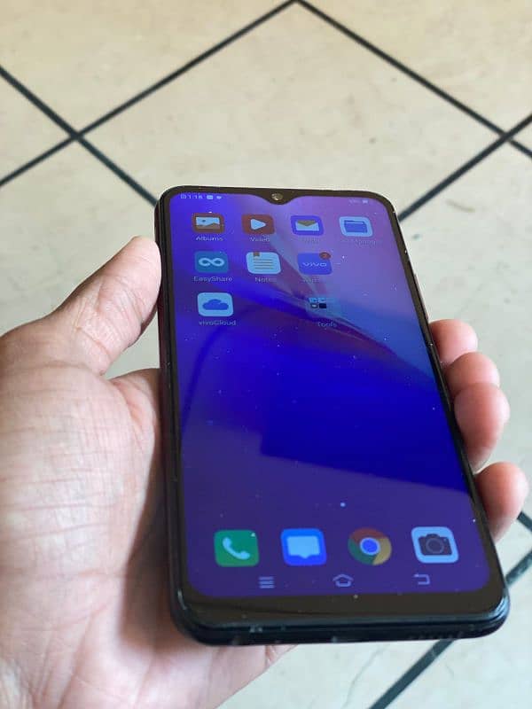 Vivo Y11 1