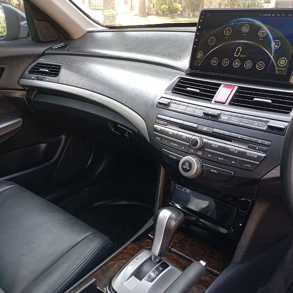 Honda Accord 2008 Excellent condition 4