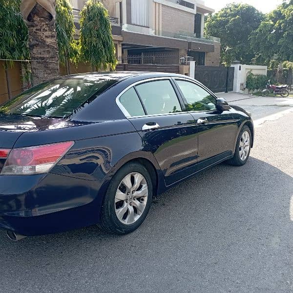 Honda Accord 2008 Excellent condition 11