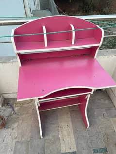 Kids dressing table and study table