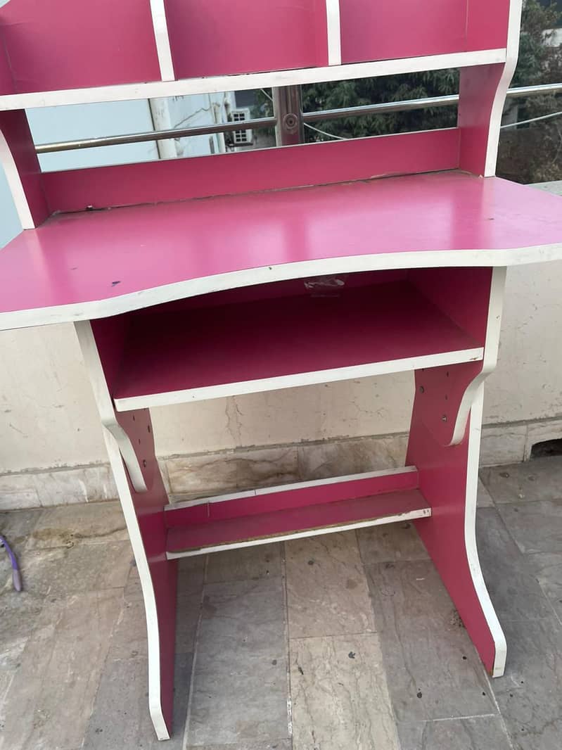 Kids dressing table and study table 1