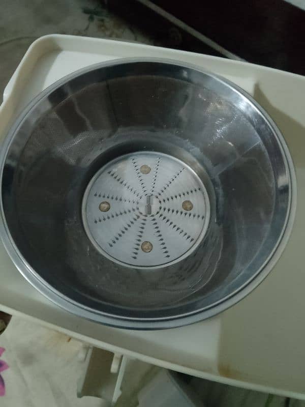 juice mashine Panasonic new condition 2