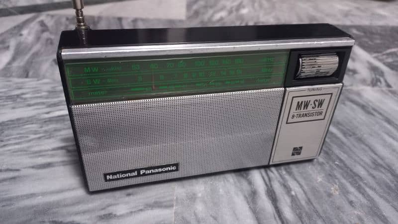 National Panasonic Radio R117r 0