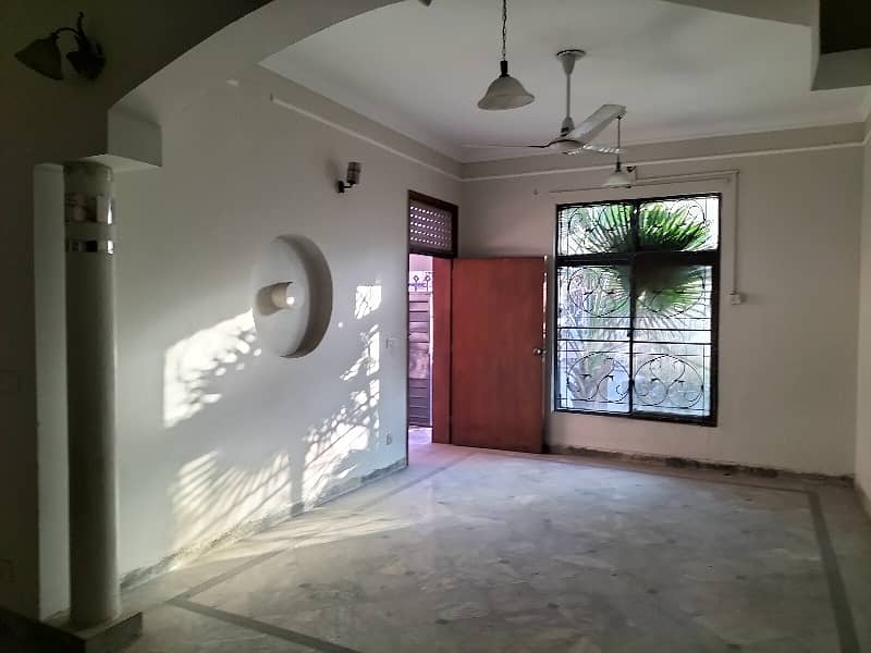 Johar Town 5 Marla Double Story House Near Akbar Chowk 5