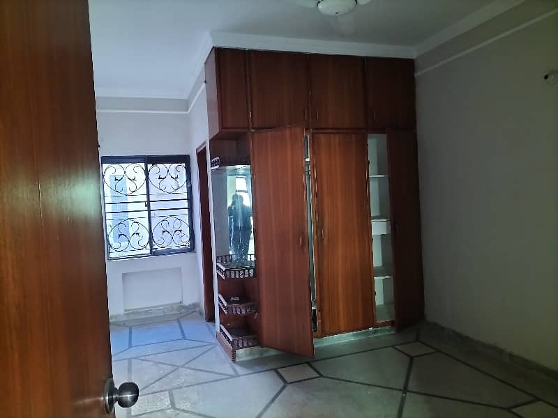 Johar Town 5 Marla Double Story House Near Akbar Chowk 7