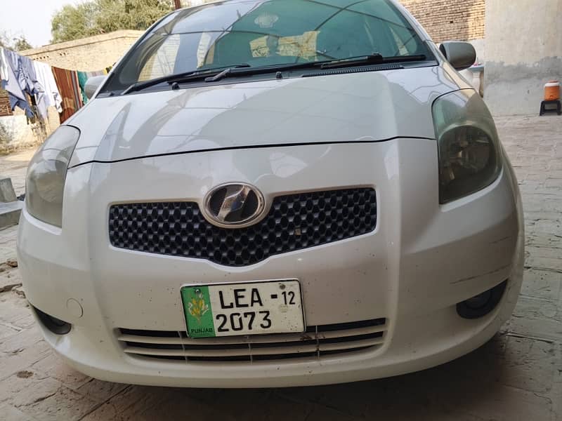 Toyota Vitz 2006 7