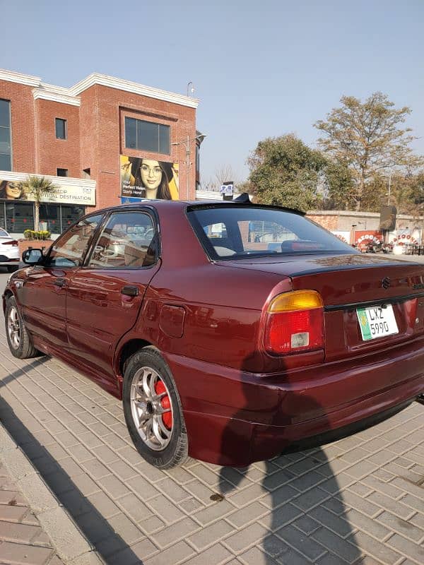 Suzuki Baleno 2001 4