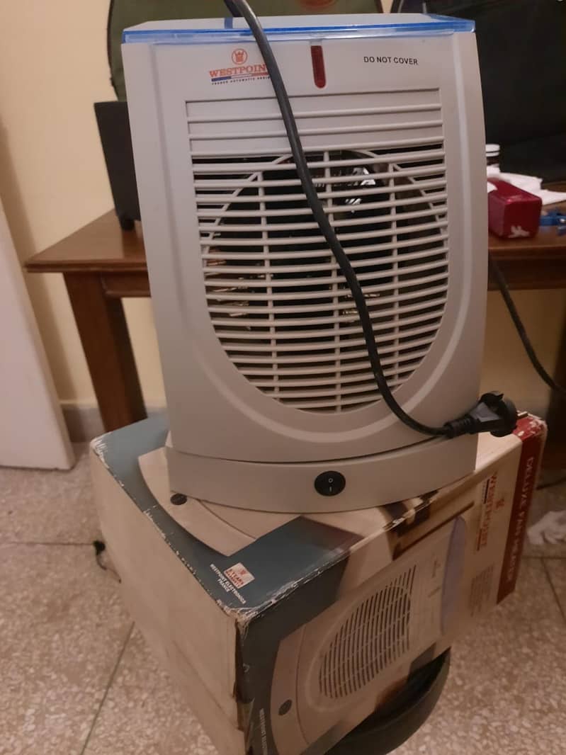 Westpoint Electric Blower/Fan heater 1