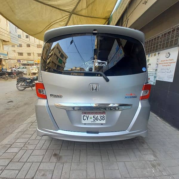 Honda Freed 2014 7