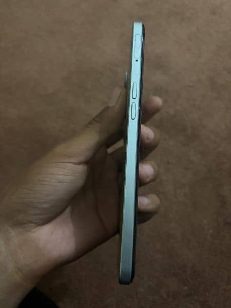 Oppo F21 pro 5g 8/128Gb 9/10 condition 3