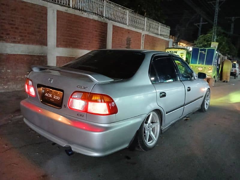 Honda Civic EXi 1999 2