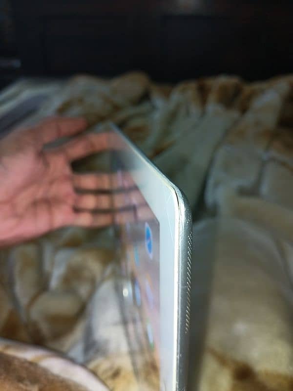 iPad i3 16gb 4