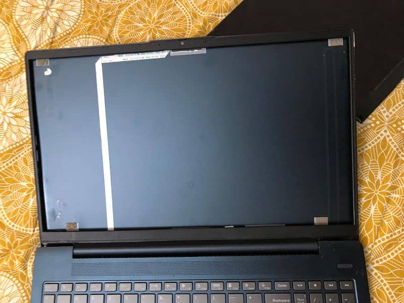 Lenovo Ideapad (Read Add CareFully) 3