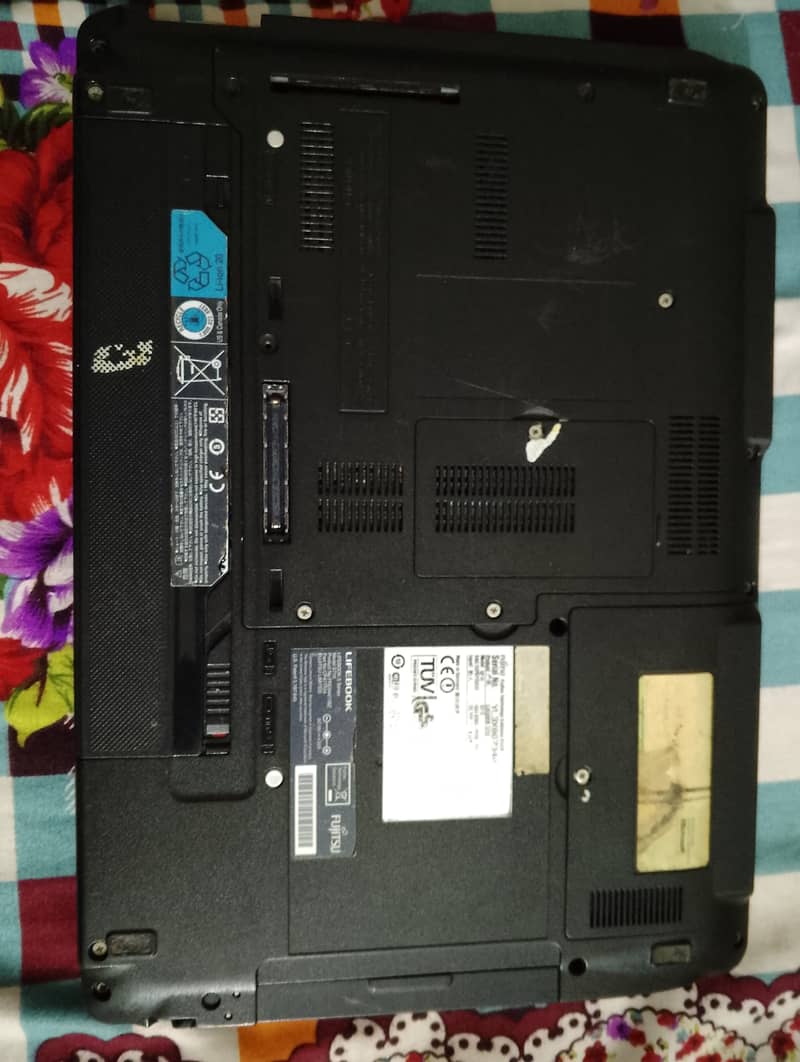 Cori5 Laptop 6gb ram 160 hardisk 2