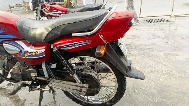 Honda Pridor Bike with all Genuine parts, new Engine 7