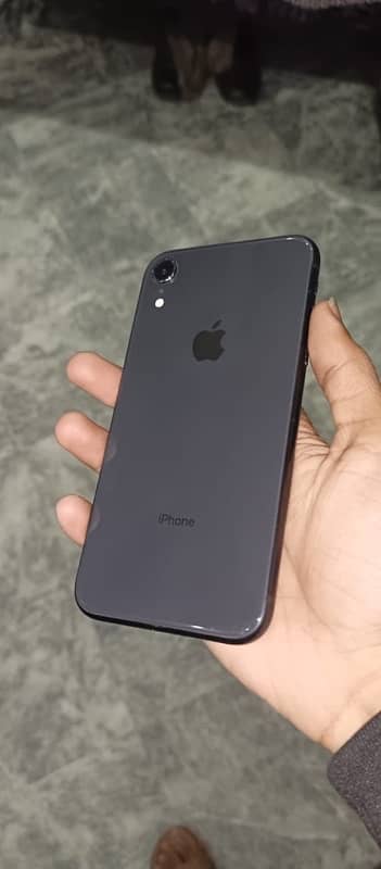 Exchange Iphone Xr , 64 GB , Face id true tone active All ok jv 1