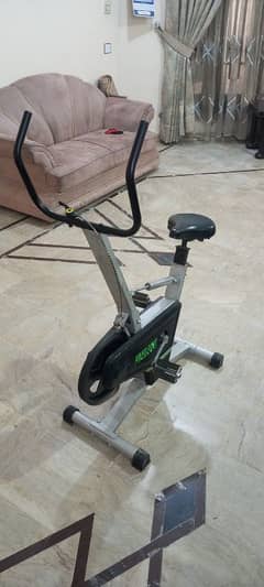 Exercise bike for sale 10/10