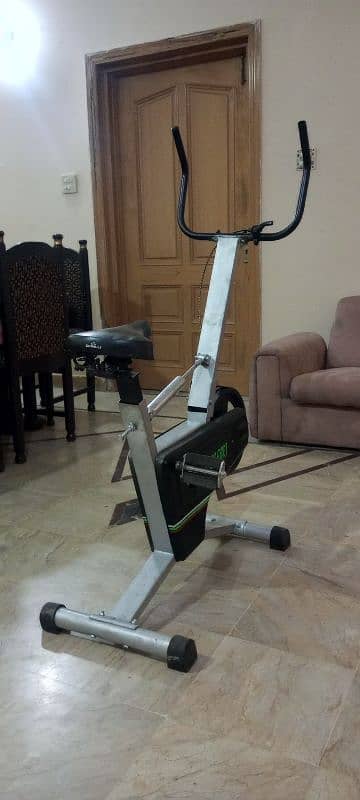 Exercise bike for sale 10/10 1