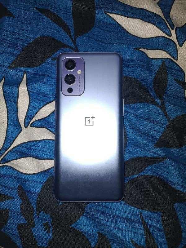 OnePlus 9 gaming phone for sale, 8/128gb lush condition 0