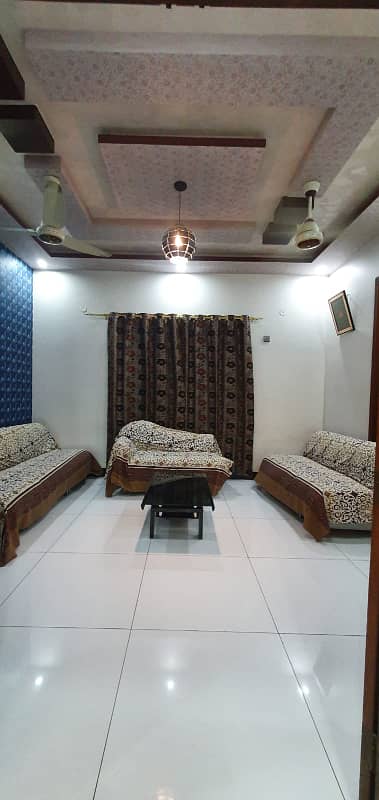 4 Bed DD second Floor With Roof Portion in Gulshan-e-Iqbal Block 1 0