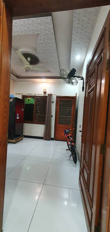 4 Bed DD second Floor With Roof Portion in Gulshan-e-Iqbal Block 1 2