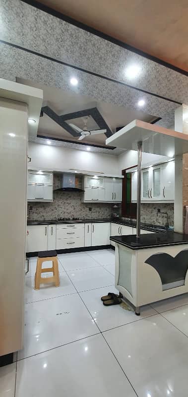 4 Bed DD second Floor With Roof Portion in Gulshan-e-Iqbal Block 1 8