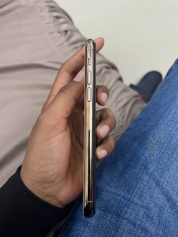 iphone 11 pro 64gb non pta factory unloack waterpack 8