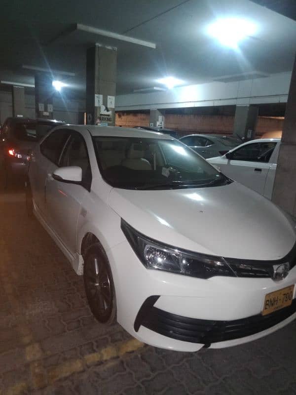 Toyota Corolla Altis 2018 4