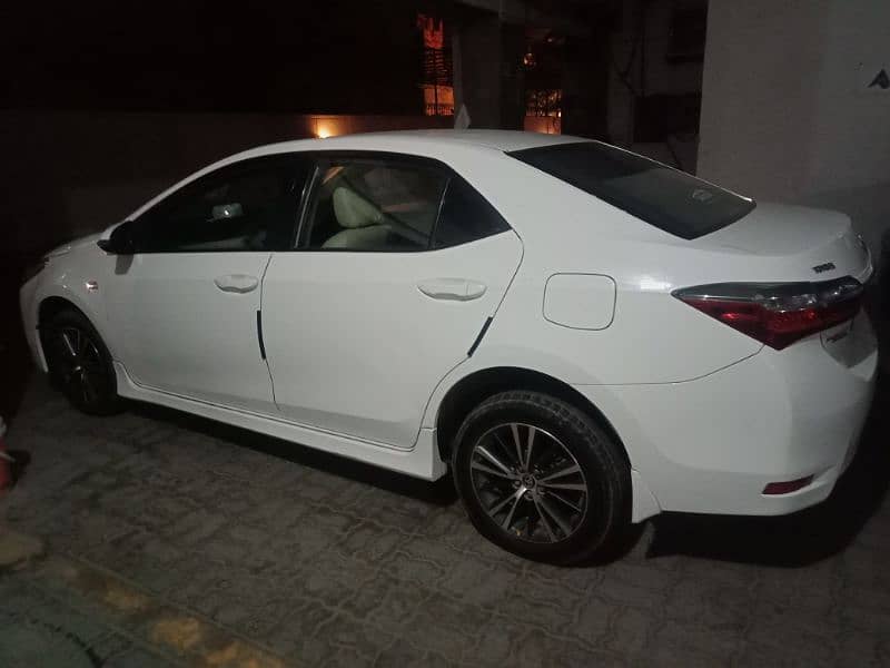 Toyota Corolla Altis 2018 5