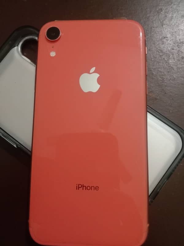 Iphone XR 64 GB Non PTA urgent sale 4