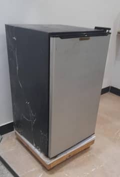 single door room fridge