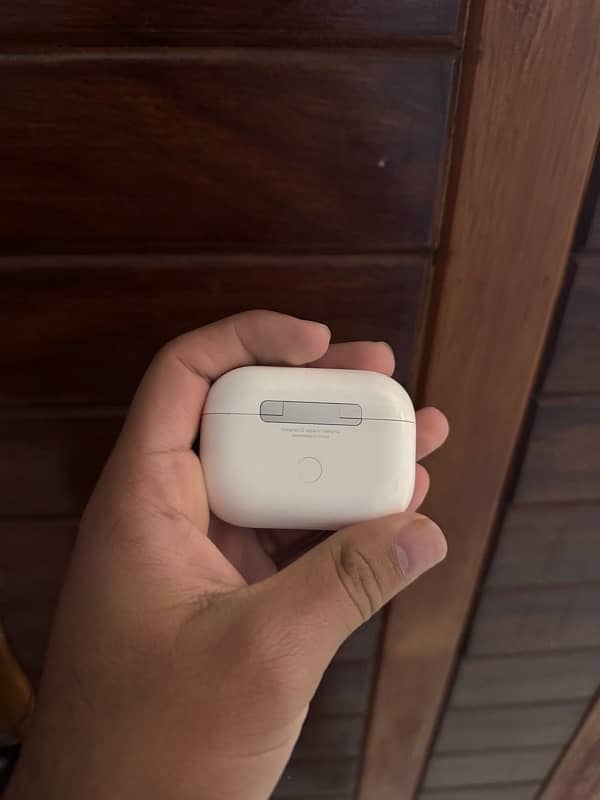 AirPods pro2 (2nd generation) 10/10 1