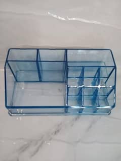 makeup organizer