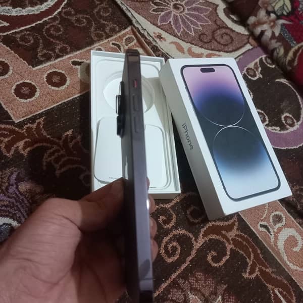 iPhone 14promax 256gb jv fee purple colour 2