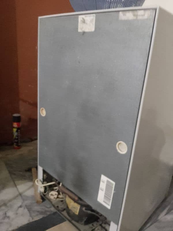 for sale refrigerator 5