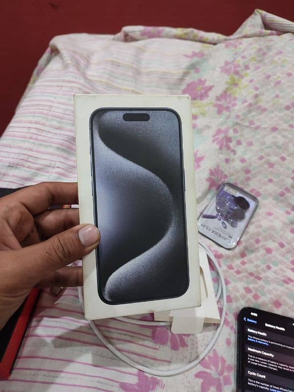 Iphone 15 pro non PTA 7