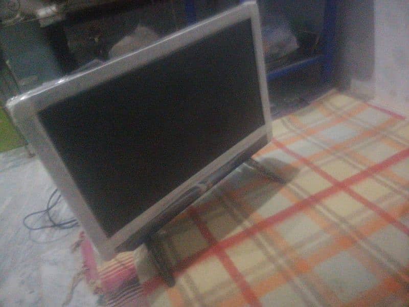 Led for sale television 19 inch lumbei kum chori zayada sumsung with 4