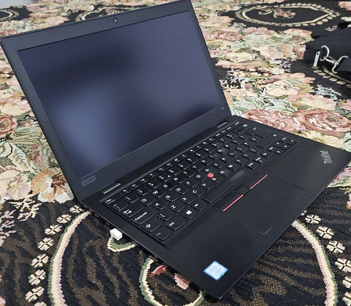 Lenovo L380 8th Gen i3 8GB Ram SSD 180 GB Touch 0